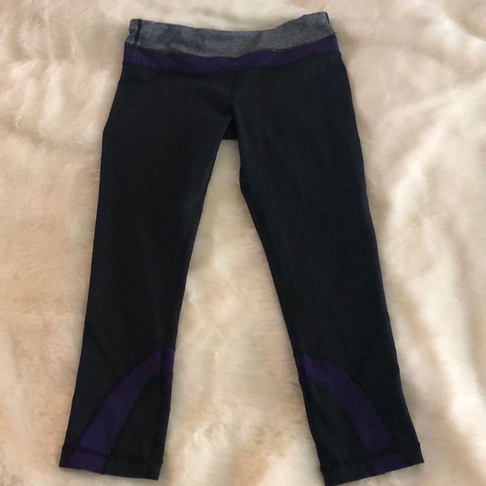 Lululemon cropped pants
